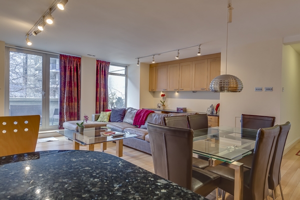 Upper Ground, SE1 9PB