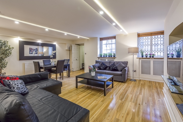 Blackfriars Road, SE1 8HA