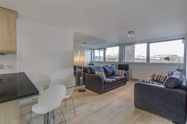 Hopton Street, SE1 9JW